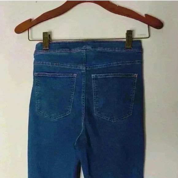 H&M 👖 Blue Women's Jeans - Picture 4 of 9